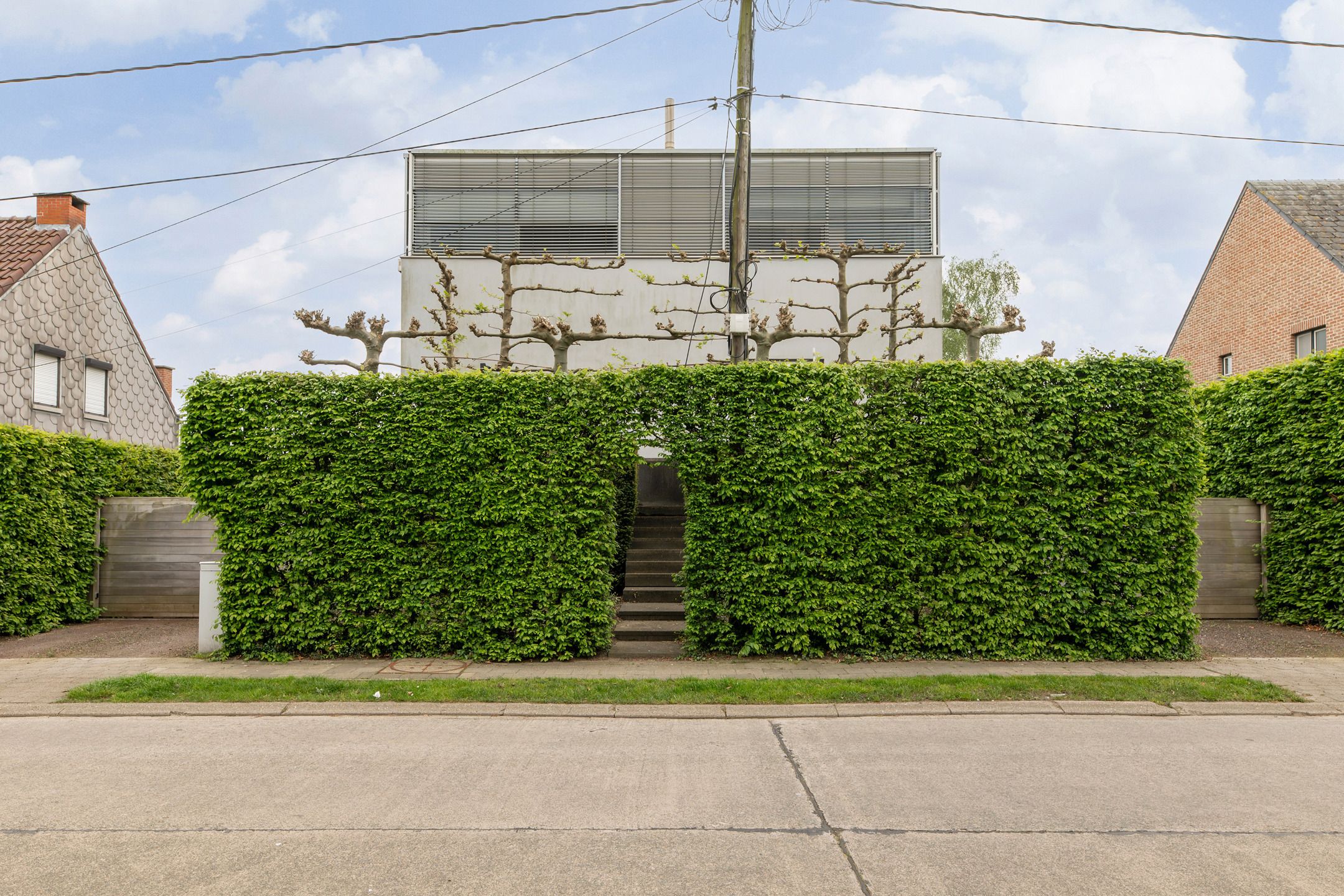 Zeer unieke architectenwoning op ruim perceel van 1.378m².  foto 19