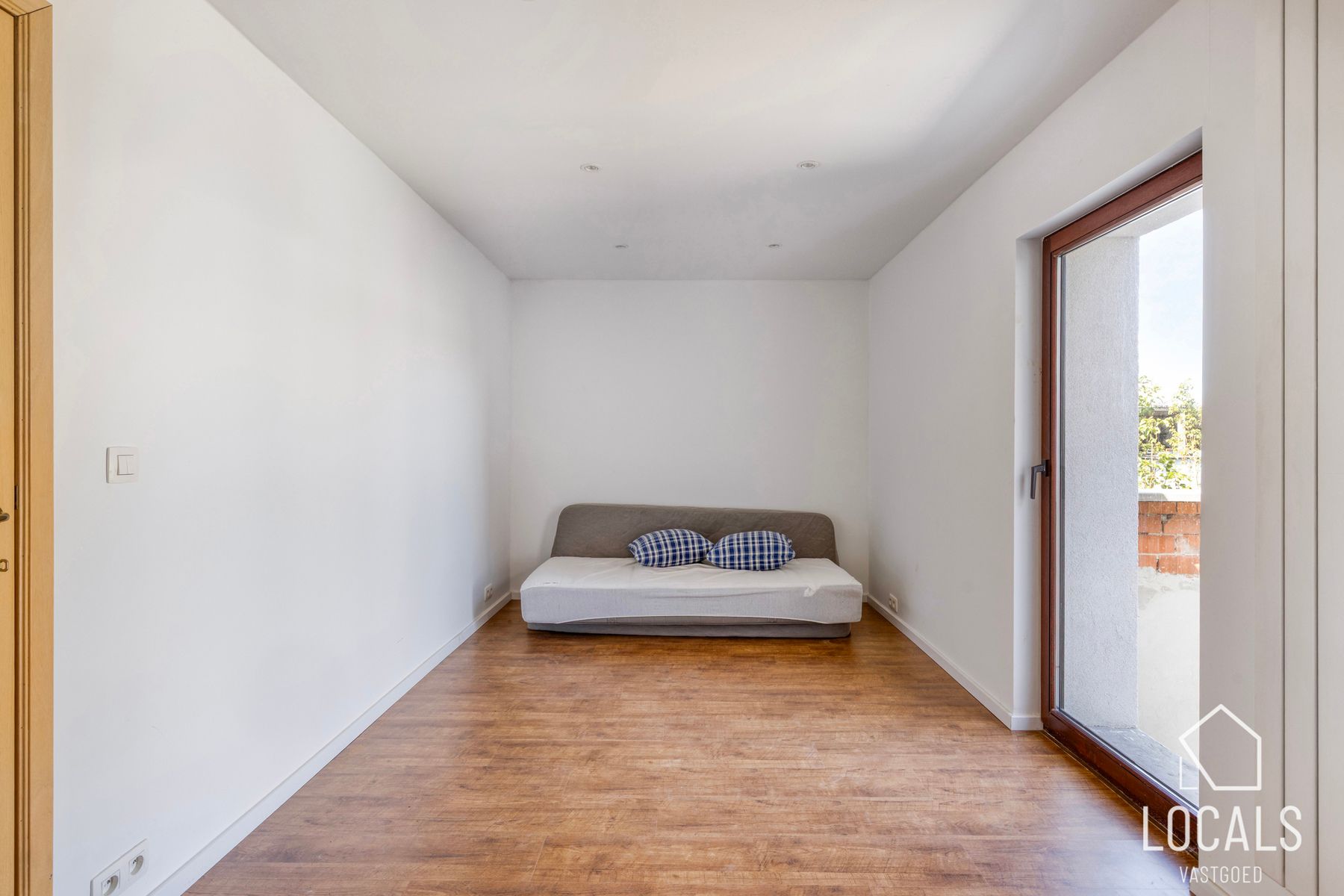 Instapklare woning met tuin, parking en modern wooncomfort foto 14