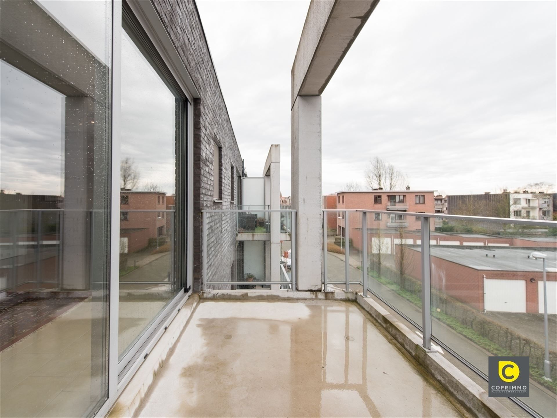 Appartement met 2 slk. en P foto 9