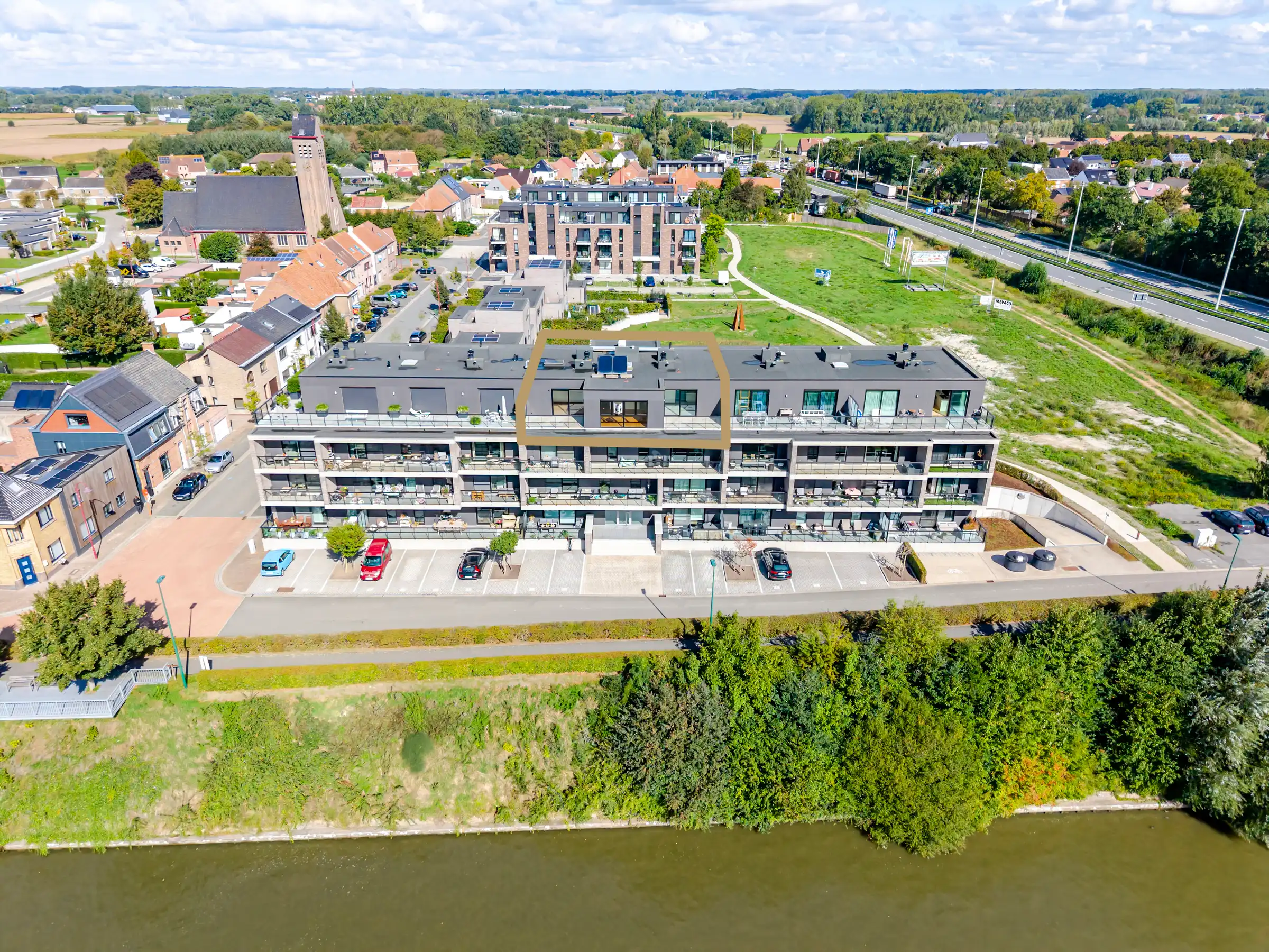 Penthouse te koop De Barge 4/31 - 9880 Aalter