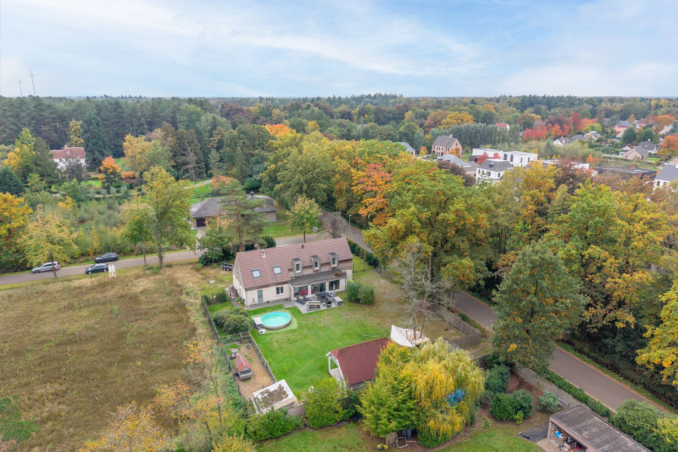 Ruime villa met 5/6 slpks op een perceel van 1.765 m²  foto 47