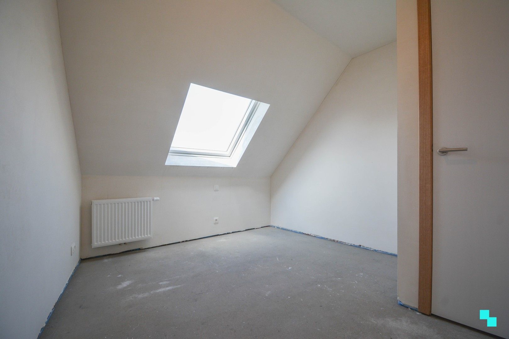 Verrassend ruime nieuwbouwwoning in centrum Aartrijke foto 16