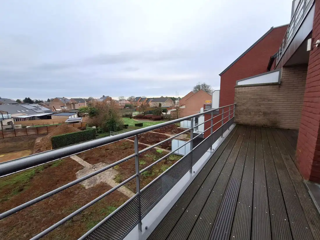 Modern appartement in hartje Paal foto 18