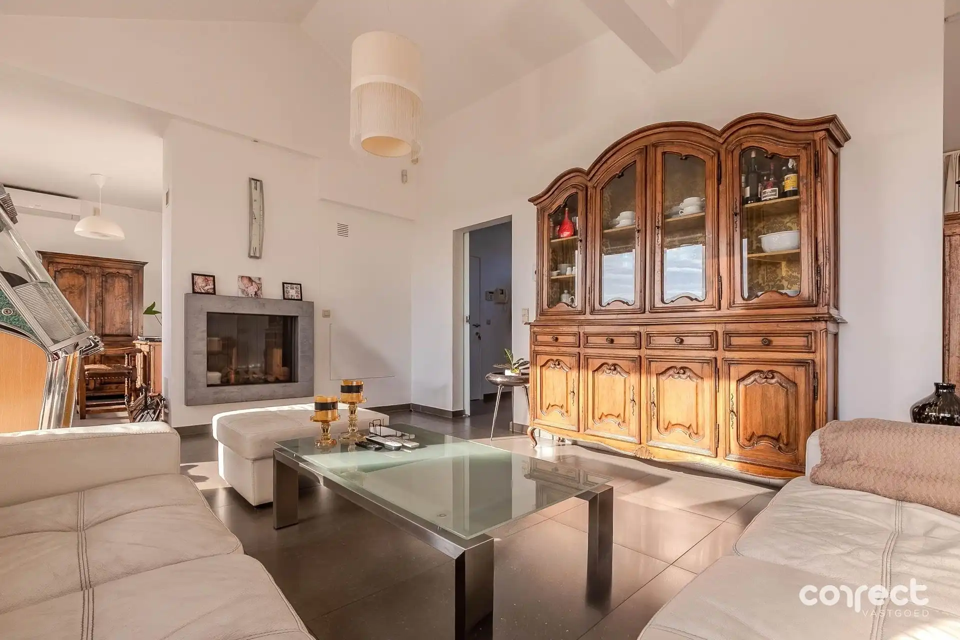 Exclusieve penthouse van 227 m² met 3 slaapkamers en 35 m² aan terrassen! foto 5