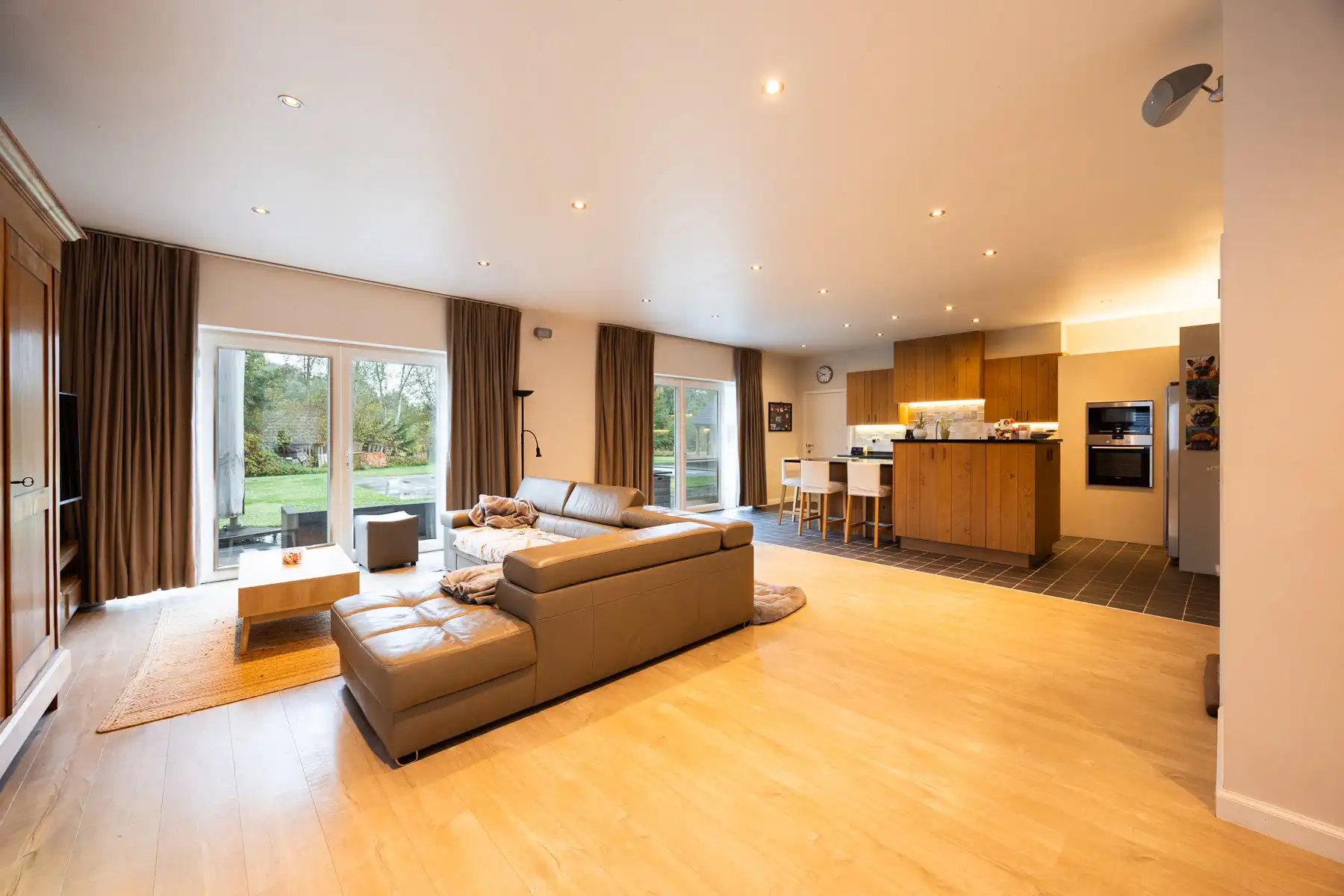 Charmante villa in landelijke stijl met zwembad foto 7