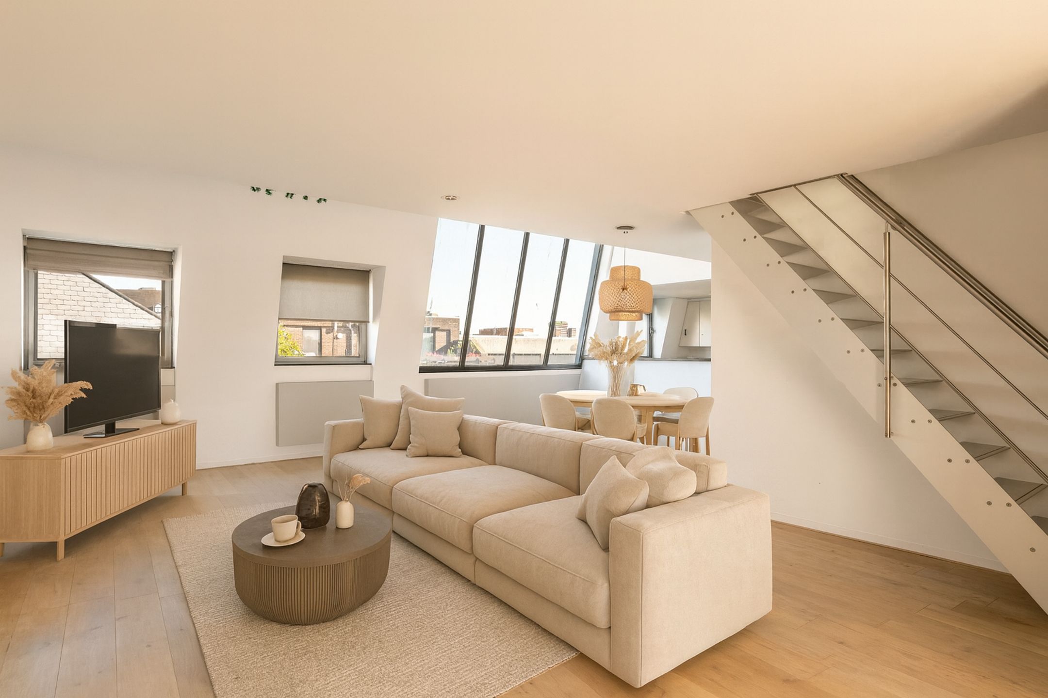 Uniek penthouse van ca. 200 m² met terras van ca. 85 m² foto 3