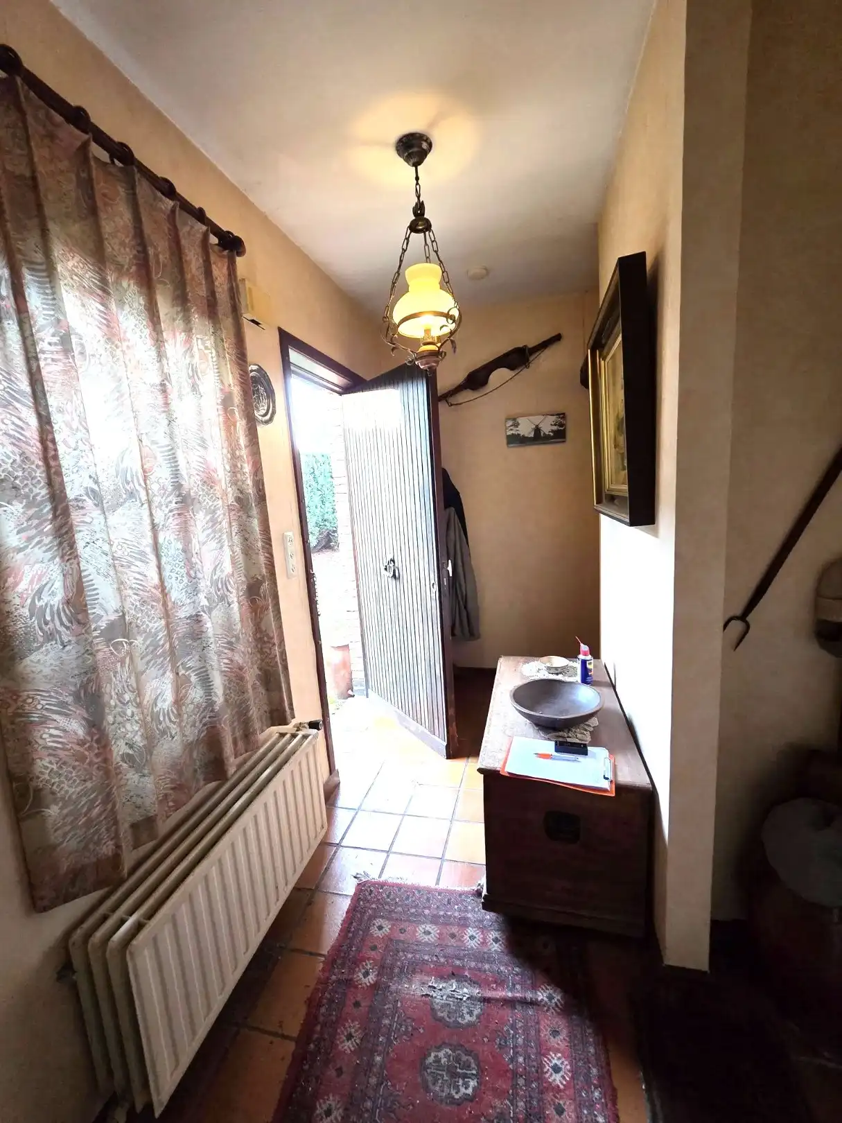 Bungalow...te renoveren... foto 2