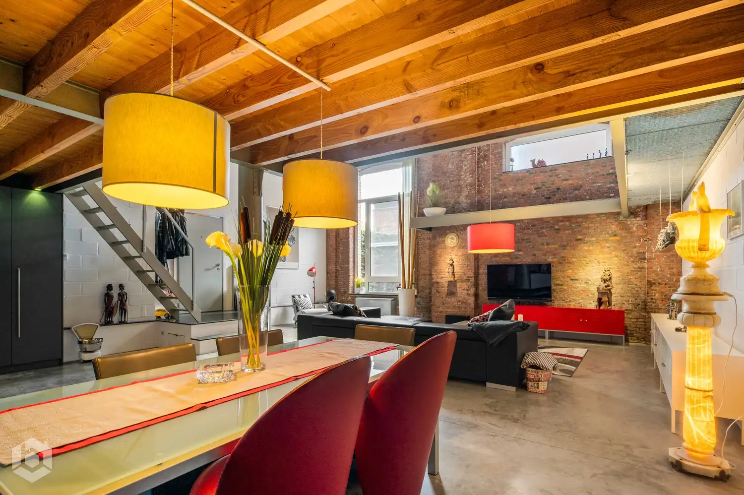 Hedendaagse loft met klein stadstuintje in residentiële omgeving nabij centrum van Mechelen foto 10