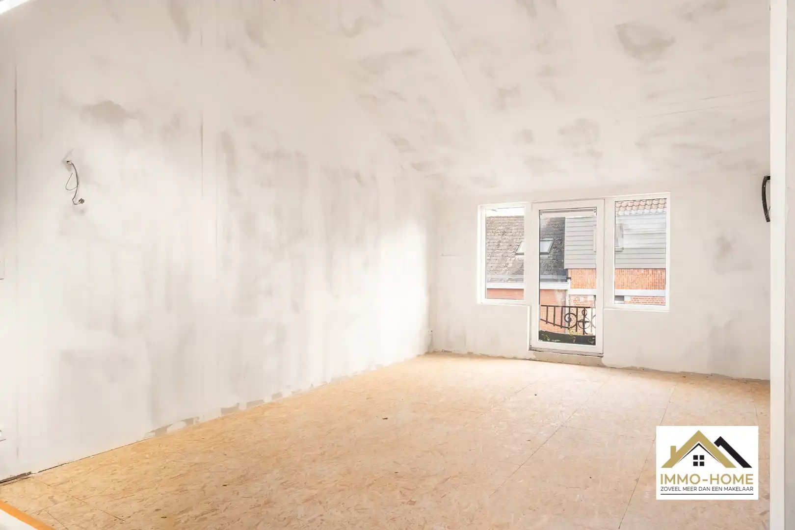 Structureel gerenoveerde woning met tuin foto 18
