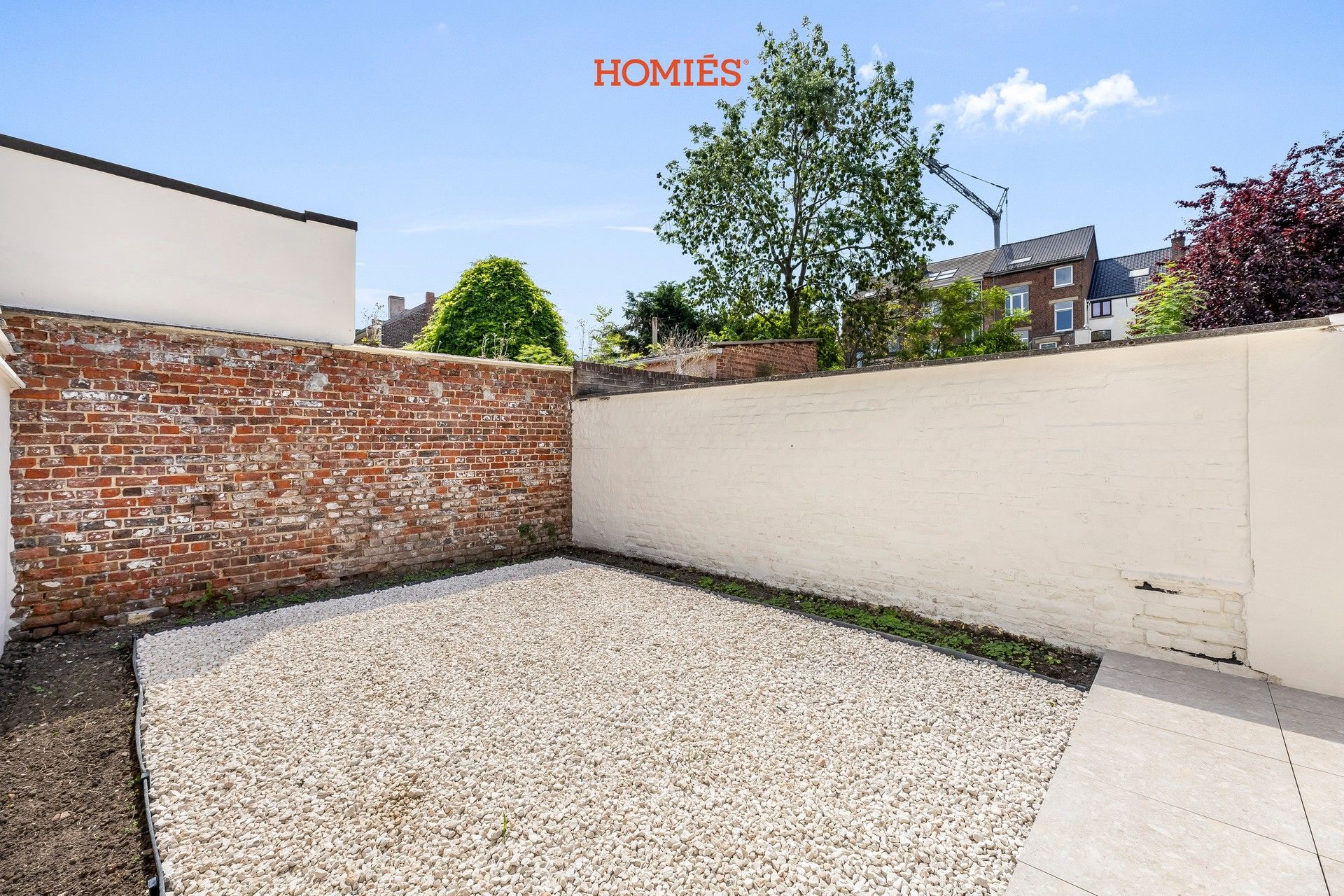 Hoogwaardig gerenoveerde woning in een verkeersluwe straat foto 7