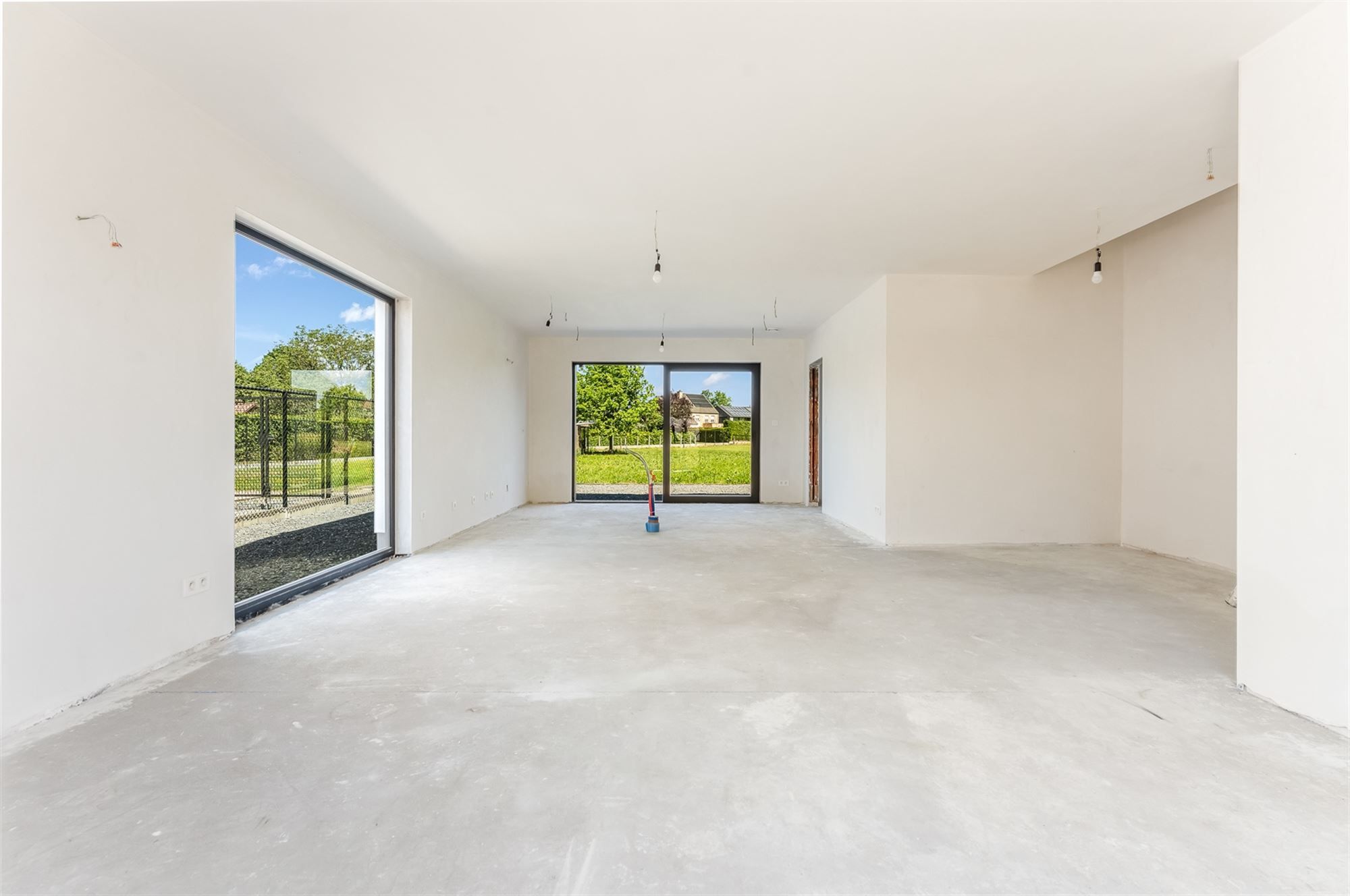 KWALITATIEF EN ENERGIENEUTRALE WONING OP RUSTIG GELEGEN PERCEEL TE PAAL foto 10