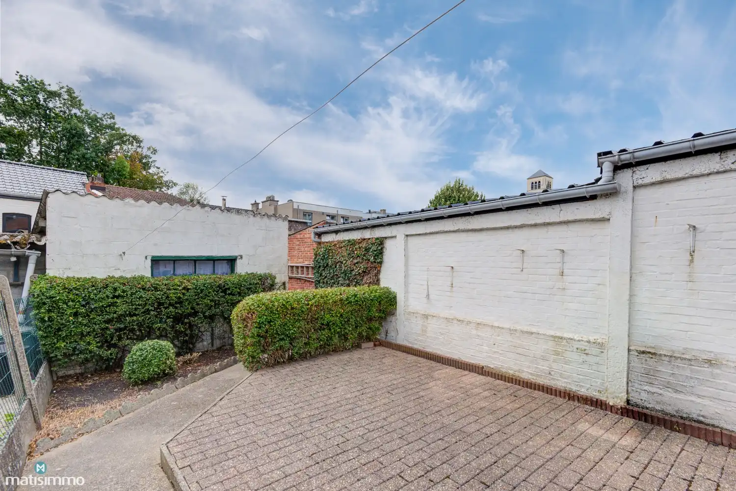 EENGEZINSWONING MET 2 SLAAPKAMERS, RUIME TUIN EN MOGELIJKHEID TOT EXTRA SLAAPKAMER NABIJ HET CENTRUM VAN TONGEREN foto 32