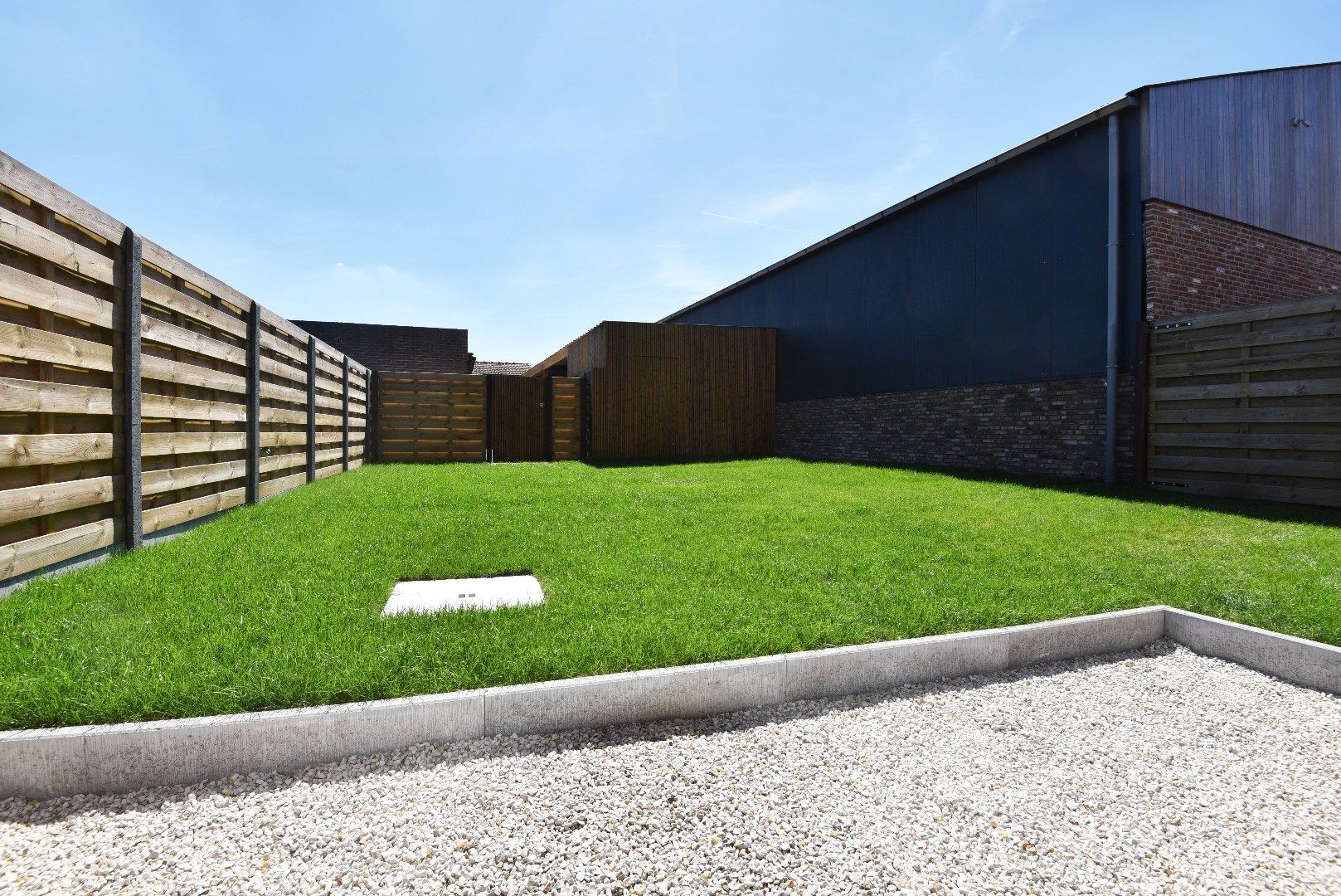 Gerenoveerde woning met 3 slaapkamers en tuin foto 4