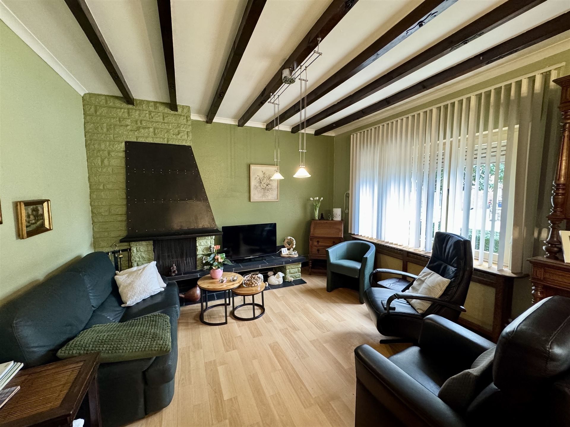 Halfopen bebouwing met 4 slaapkamers te koop foto 4
