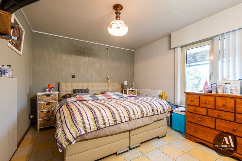 Woning & loods foto 12