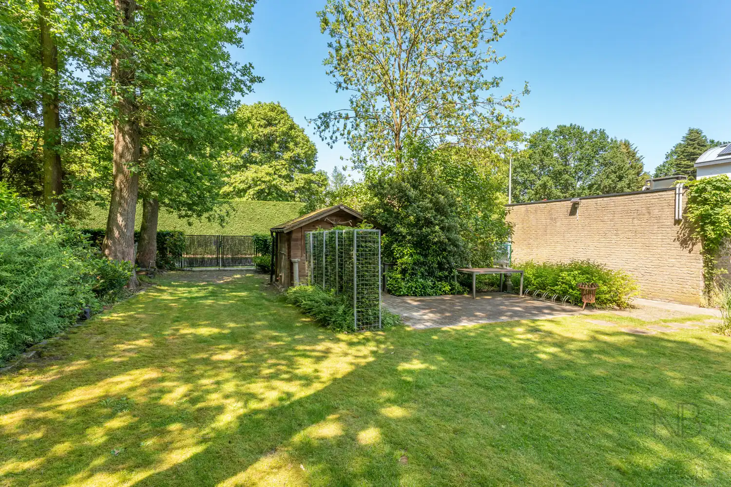 Moderne villa  met zwembad op toplocatie in Genk - instapklaar en future-proof foto 46