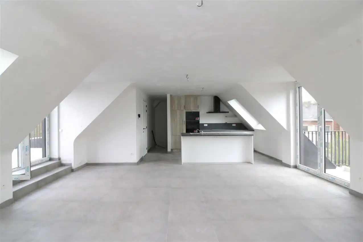 Uniek penthouse in centrum Aarschot met 1 slpk. parking en terras foto 7