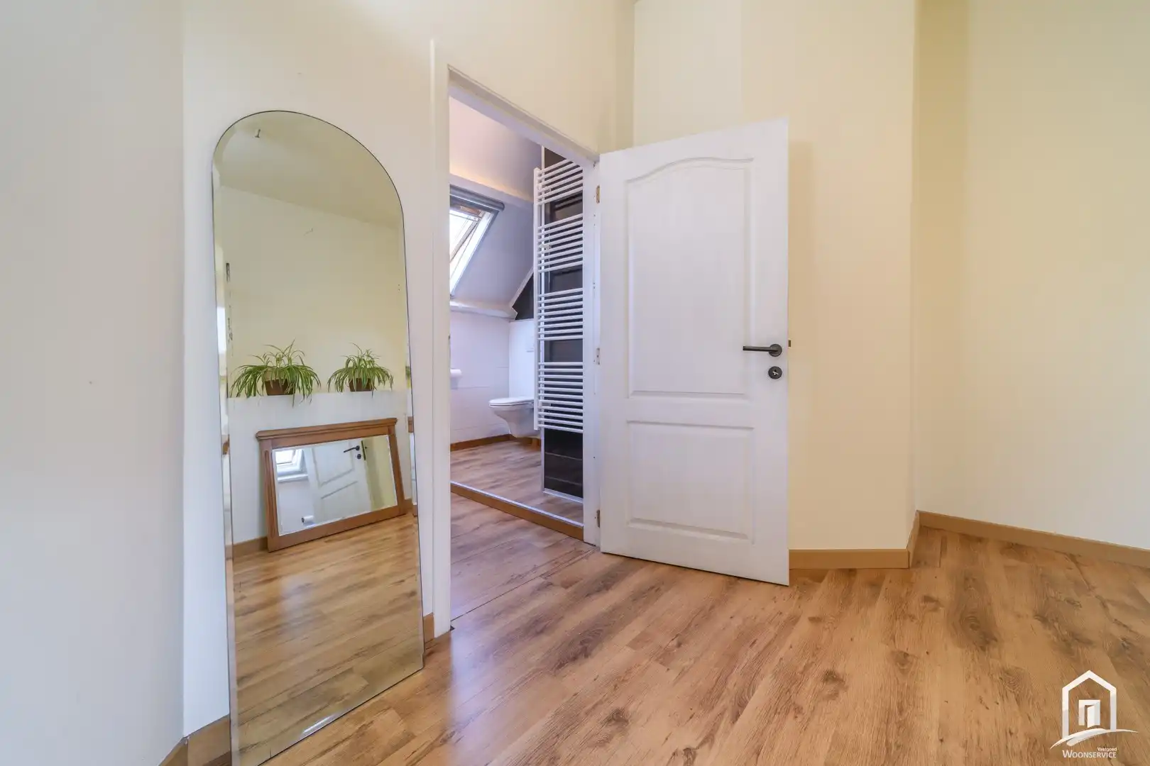 Ruim en instapklaar appartement met 3 slaapkamers nabij centrum Aalst foto 18