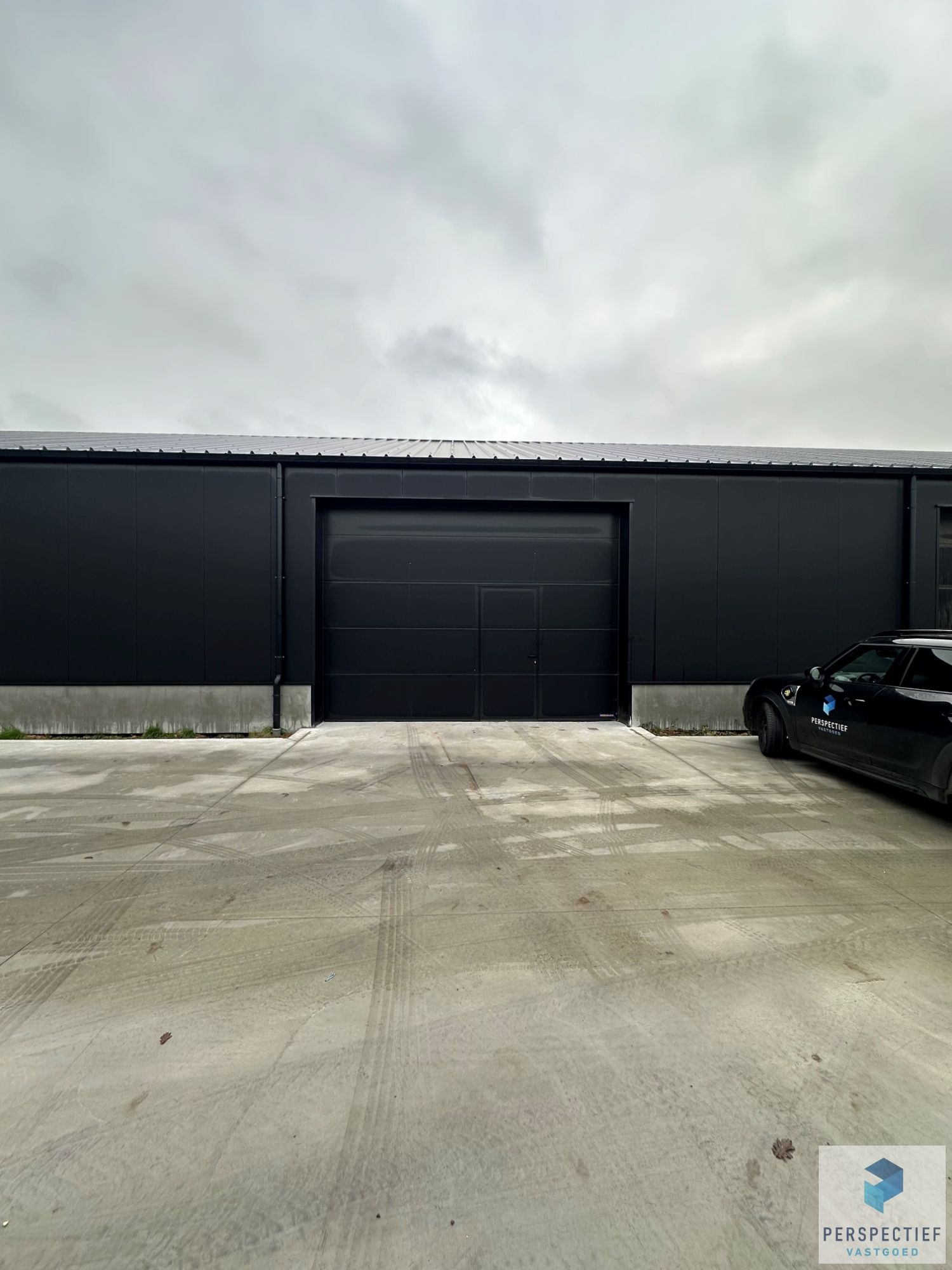 Laatste businessunits (6 & 7): Grote Loodsen te huur in het Fort Beernem foto 9