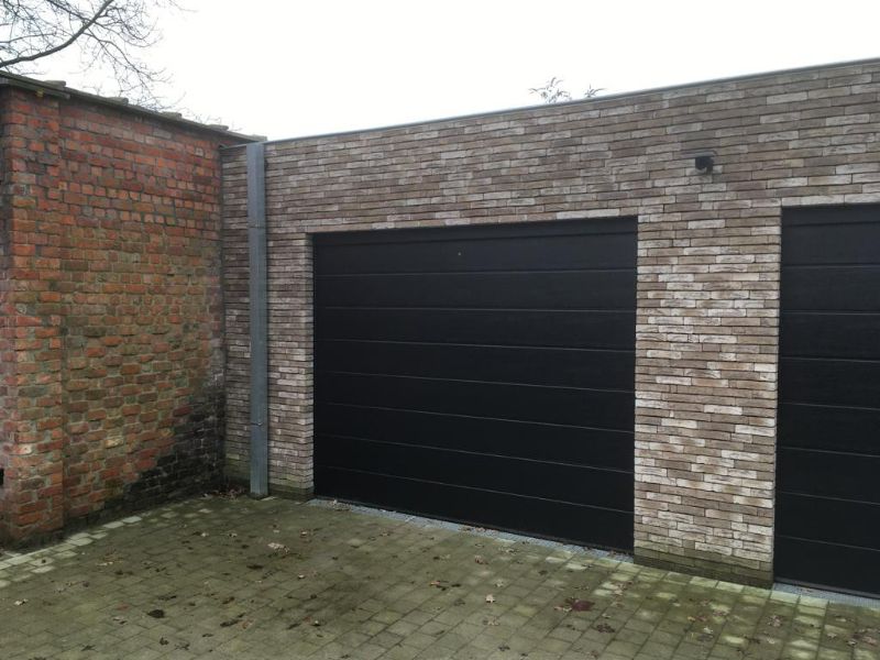 NIEUWBOUW GARAGE DICHTBIJ CENTRUM TE EEKLO foto {{pictureIndex}}