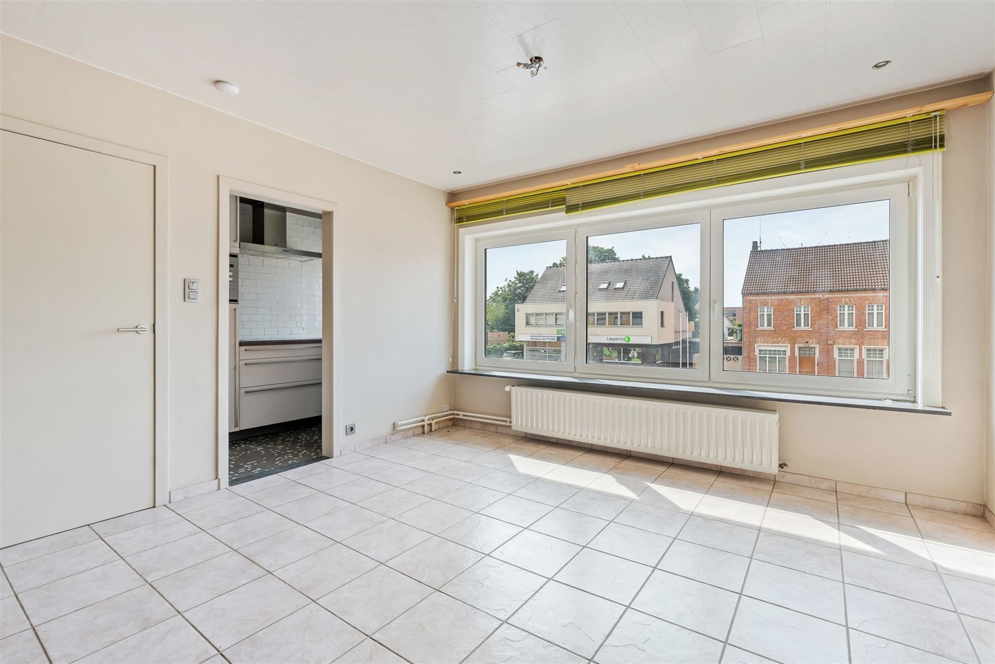 CENTRAAL GELEGEN EN INSTAPKLAAR APPARTEMENT MET 2 SLAAPKAMERS EN GARAGE NABIJ PAAL DORP foto 5