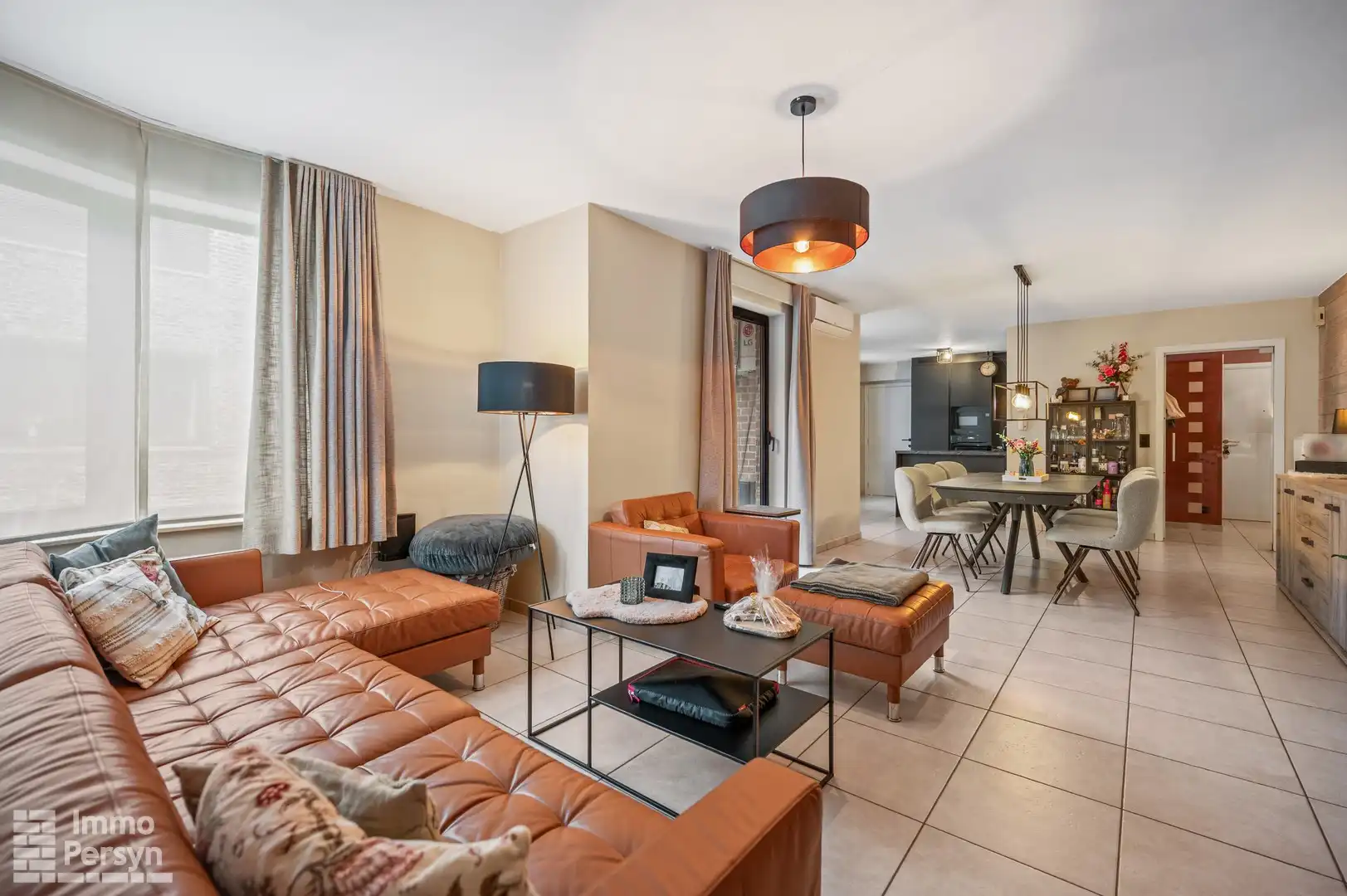 Instapklaar duplexappartement met 2 slpks en staanplaats te Diest foto 6