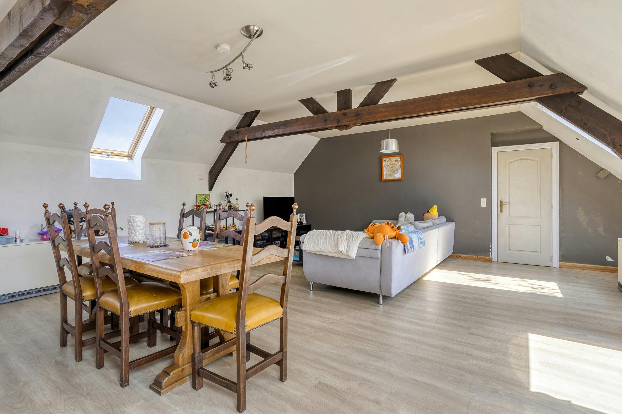 Opbrengsteigendom: - woning - 3 appartementen - studio - tuin foto 9