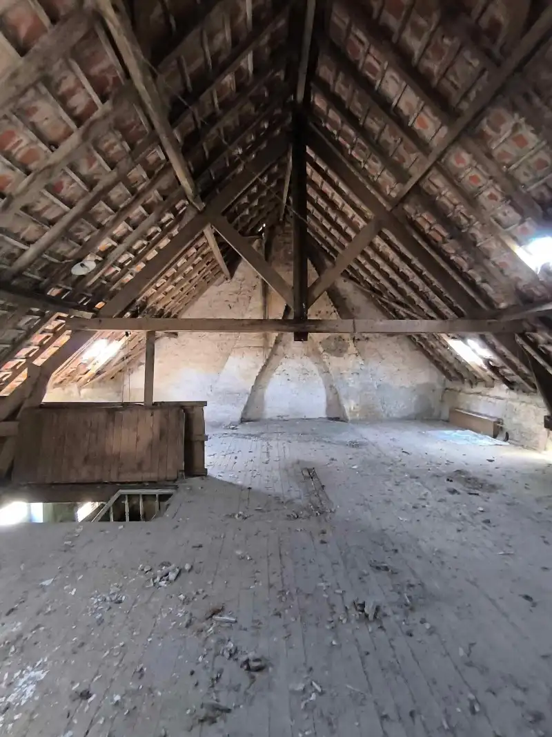 Hoeve met bijgebouwen foto 17