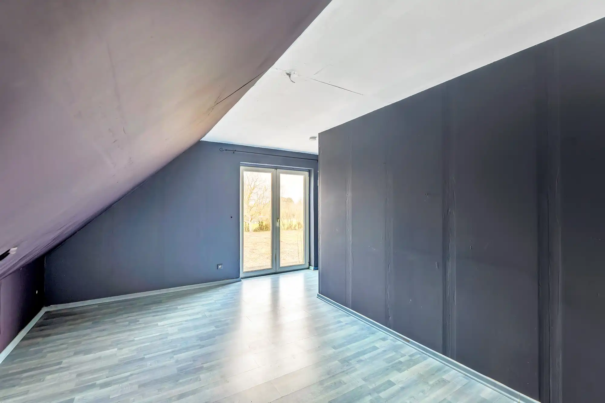 Te renoveren woning op uitzonderlijk perceel! foto 15