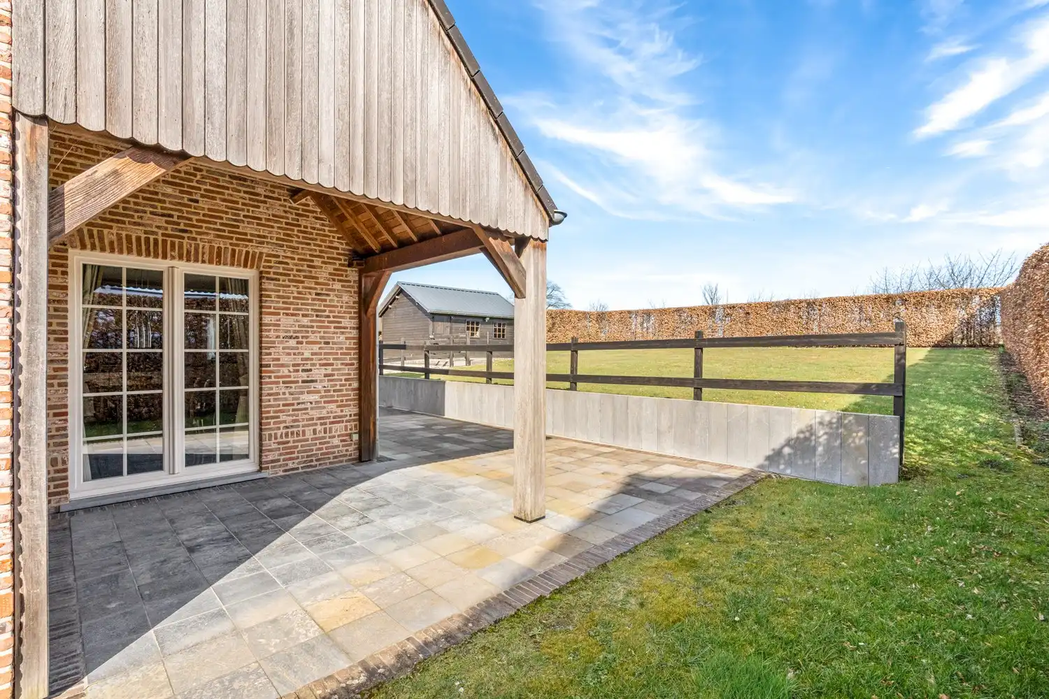 Exclusieve villa met hoogstaande afwerking in een idyllische omgeving foto 12