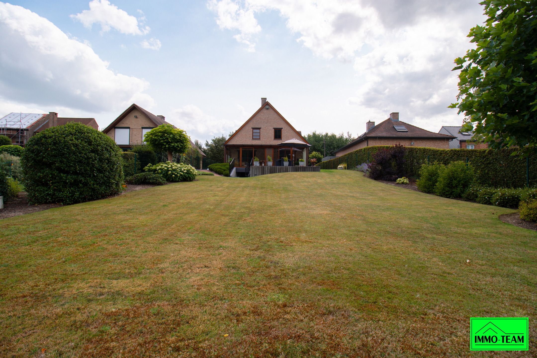 Prachtige, energiezuinige en perfect onderhouden villa foto 16