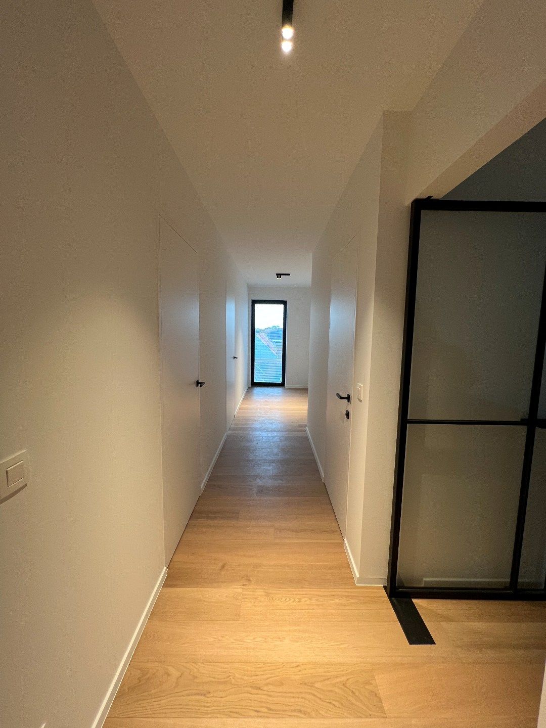 STIJLVOL PENTHOUSE IN RESIDENTIE DE POST IN LANGEMARK MET UNIEK UITZICHT OP DE VIJVER foto 2