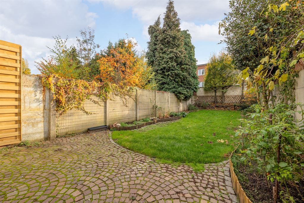 Gerenoveerde woning met zuidgerichte tuin foto 6