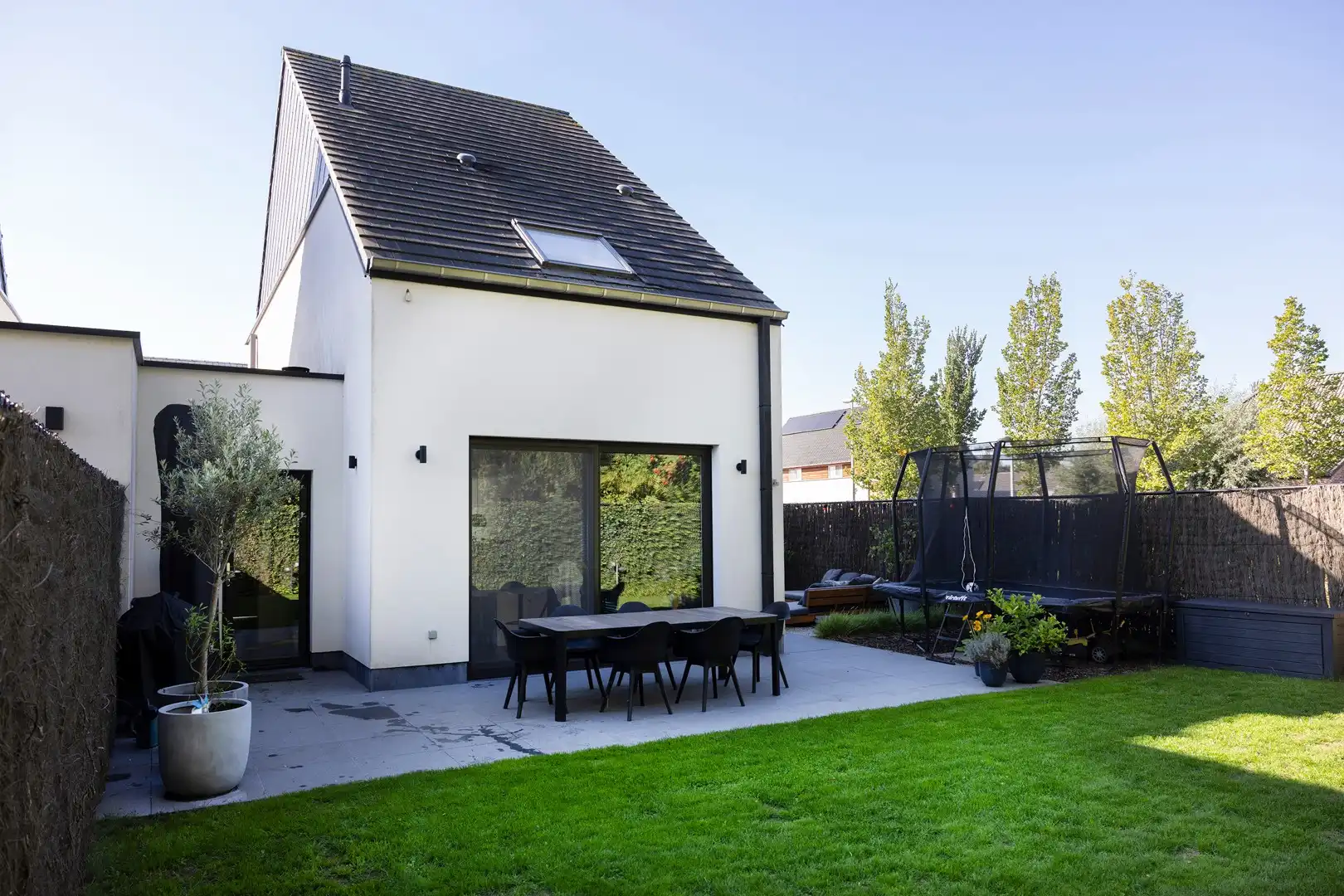Zeer verzorgde, instapklare woning met 4 slaapkamers. foto 14