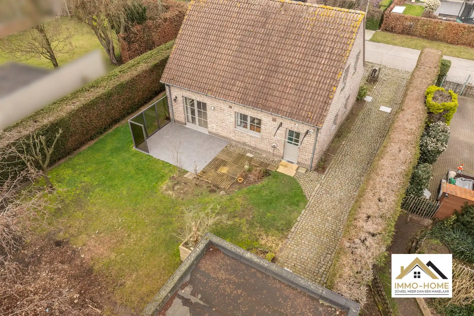 Vrijstaande woning in rustige woonwijk  foto 4