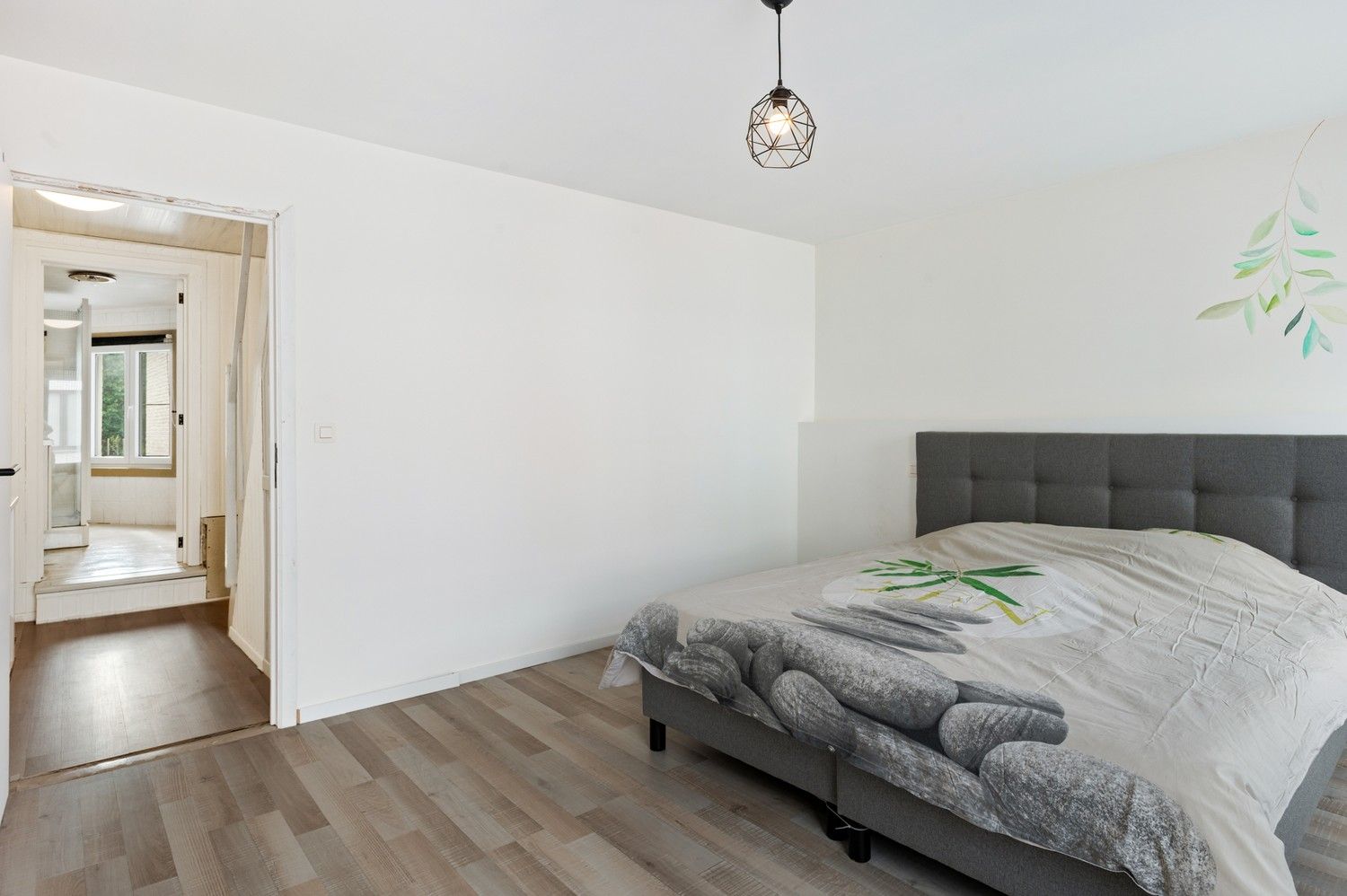 Toffe woning met zonnige tuin in het gezellige Ranst! foto 10