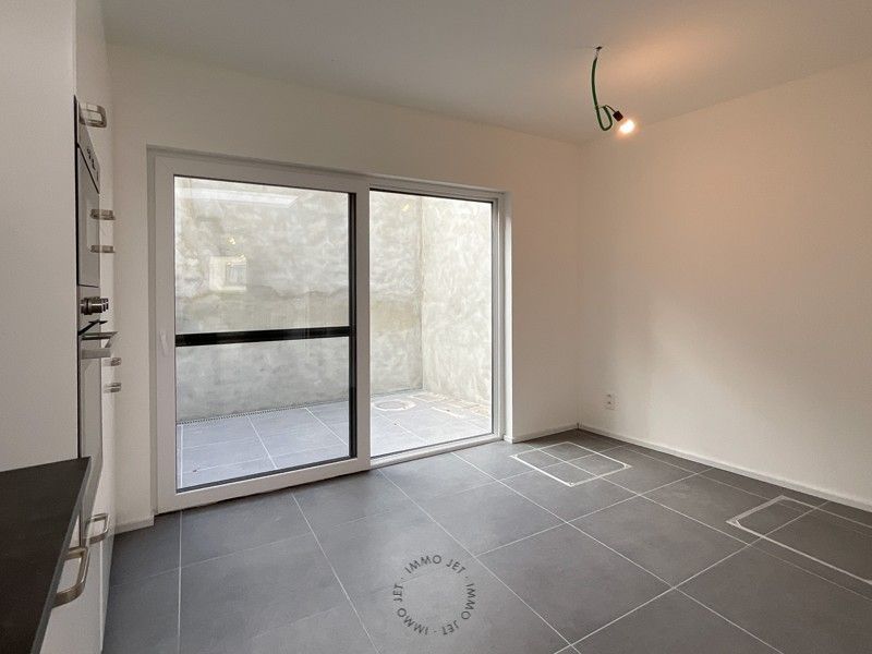 Instapklare energiezuinige woning met drie slaapkamers op toplocatie in Melsele foto 6
