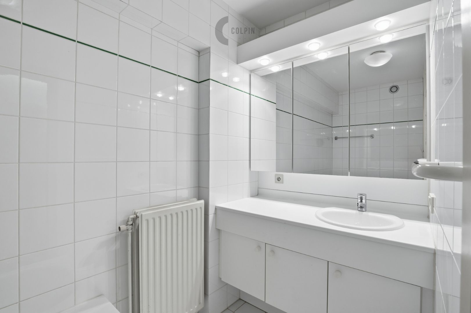 Uniek appartement met frontaal zeezicht én panoramisch uitzicht over “De Baai van Heist” foto 9