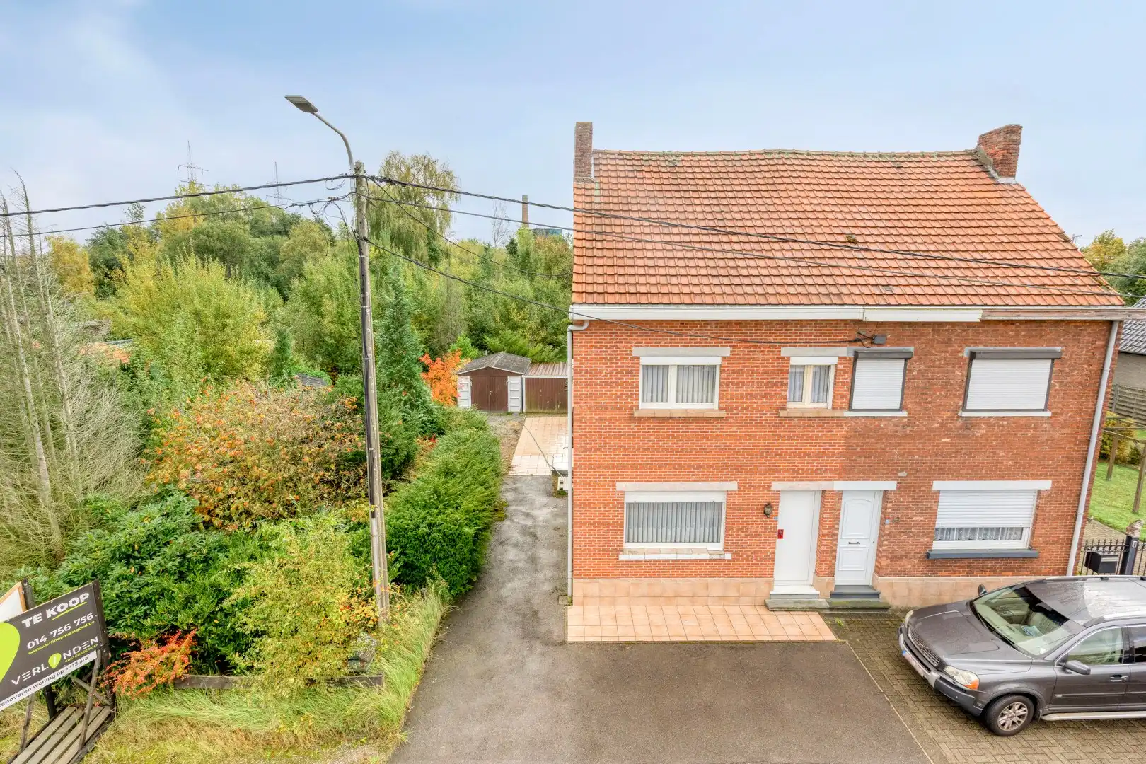 Rustig gelegen te renoveren woning op een mooi perceel van 13 are. foto 37