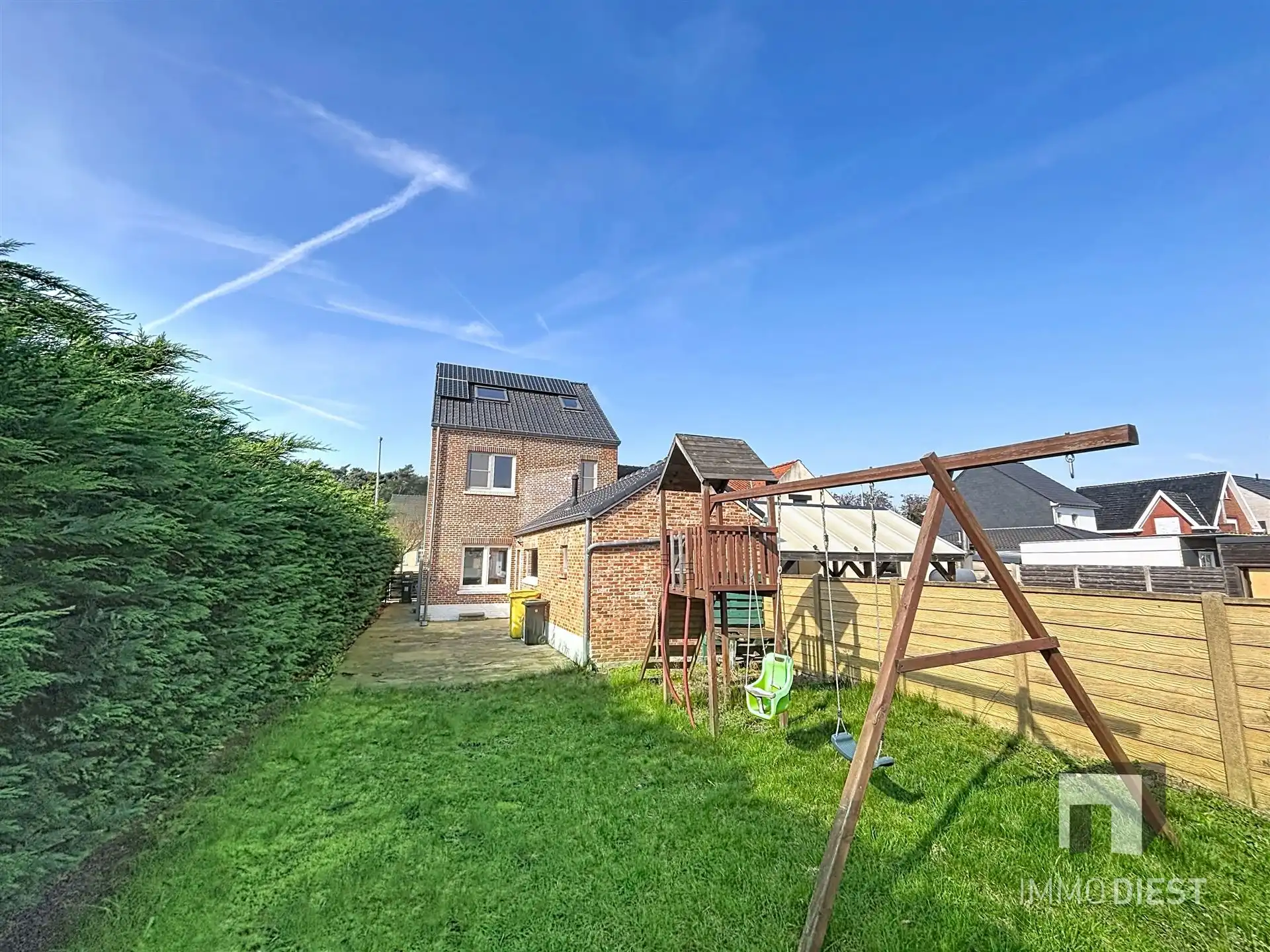 Op te frissen, halfopen bebouwing in het rustige Averbode. foto 25