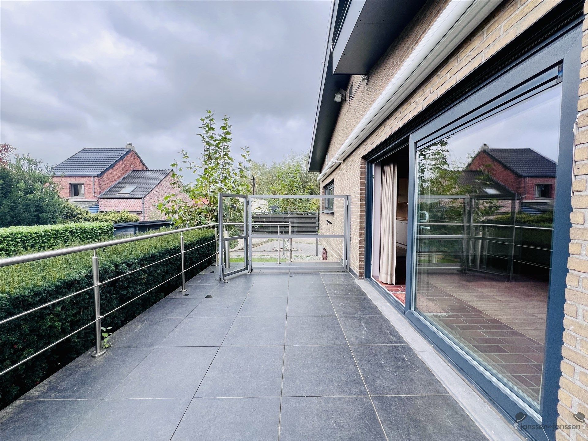 Authentieke villawoning met magnifieke tuin in Vlassenbroek!  foto 7