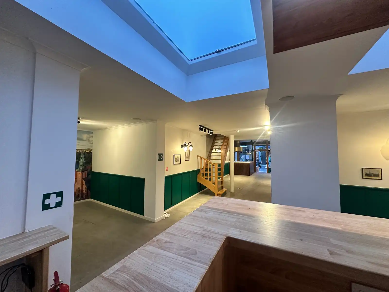 Horeca + triplex appartement te huur in Hoogstraat foto 5