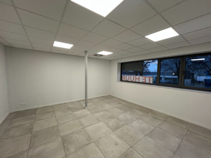 Polyvalente ruimte te huur foto 4