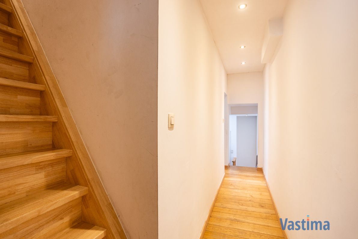 Instapklare woning met 4 slaapkamers en tuin nabij centrum Aalst foto 17