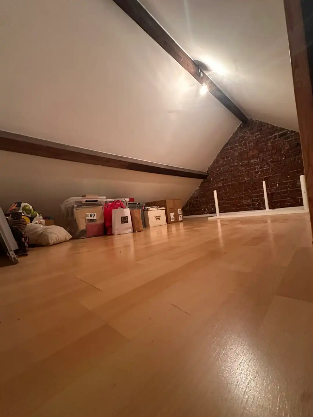 WONING MET 3 SLPK, TERRAS, TUINTJE EN 2 AUTOSTAANPLAATSEN foto 15