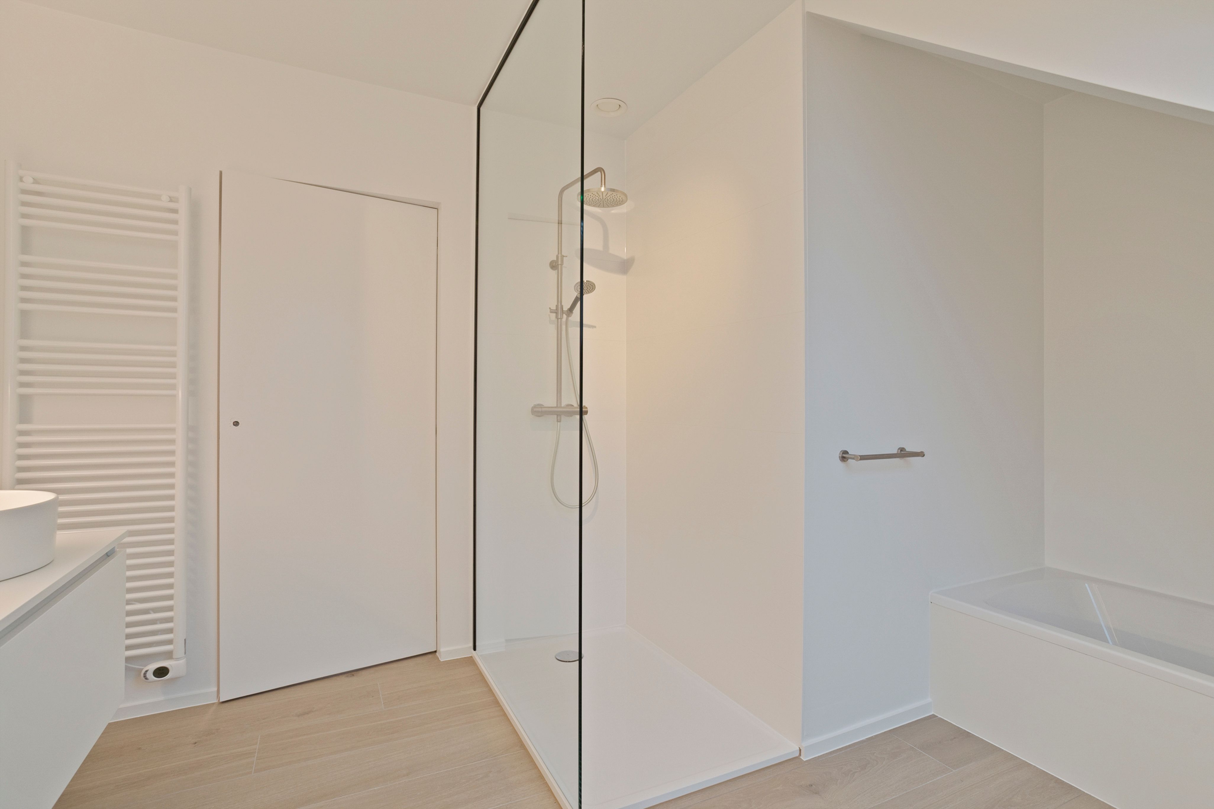 Appartement Te Huur foto 22