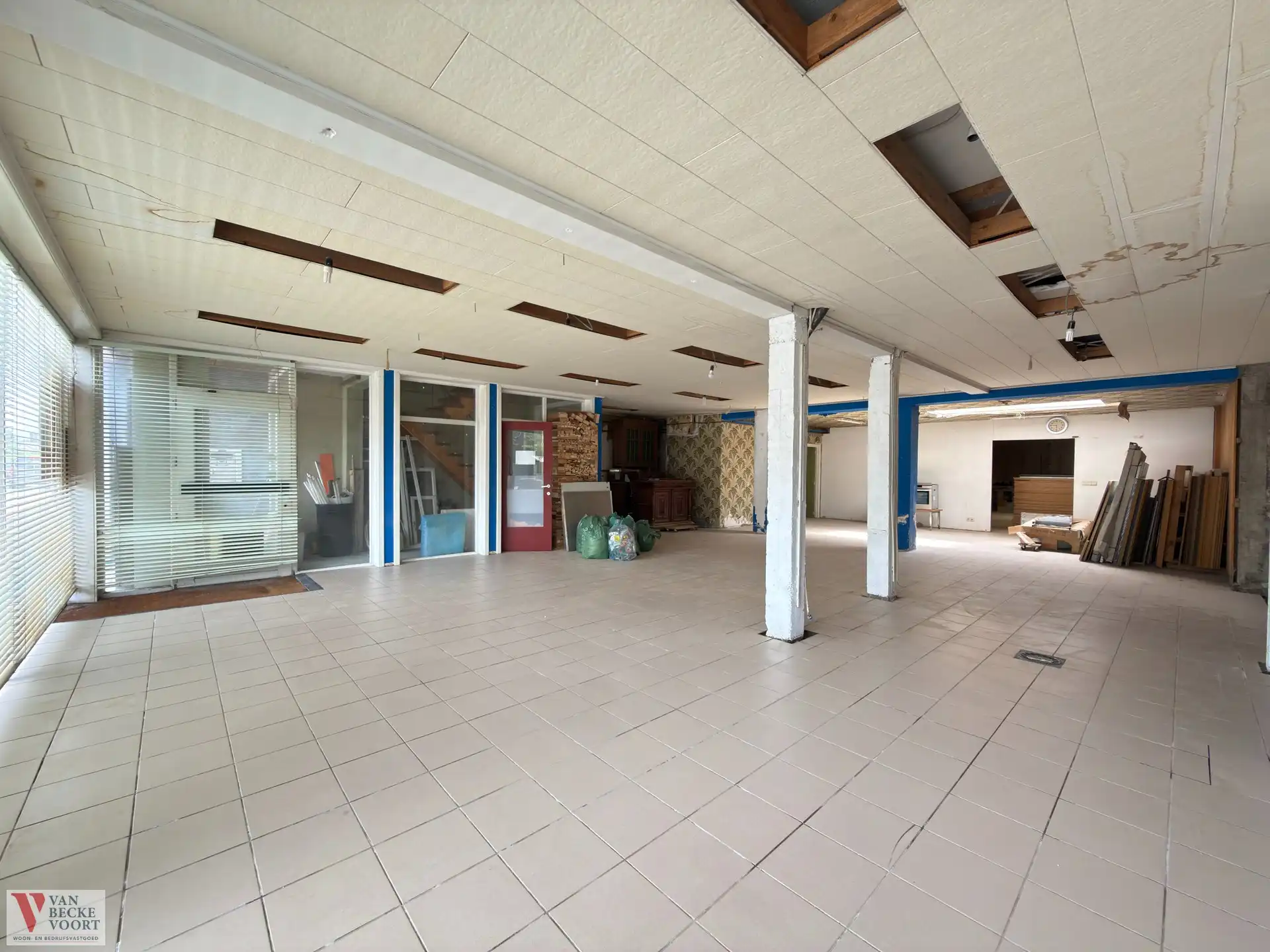 Projecteigendom met 416 m² bruikbare oppervlakte foto 3