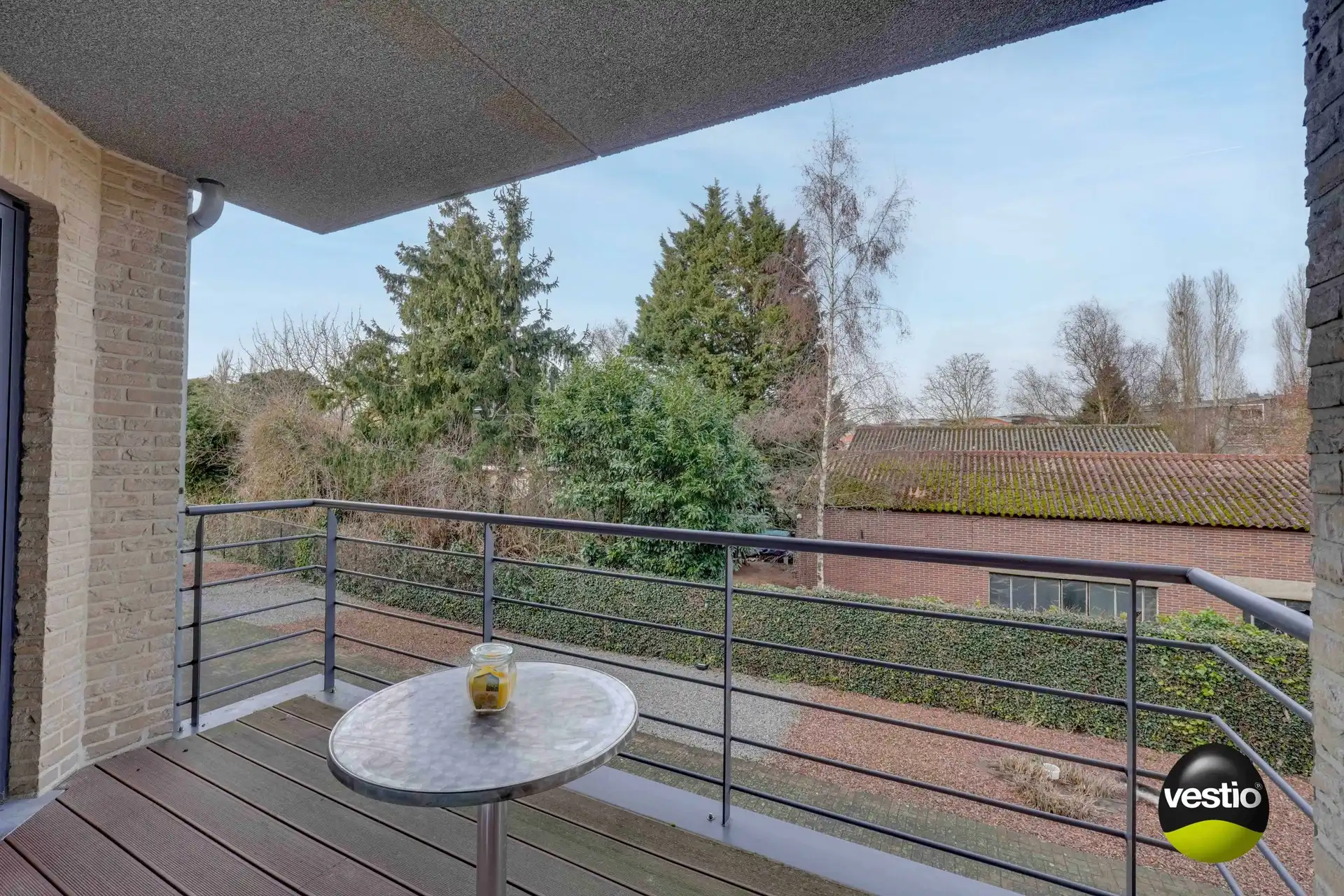 RUIM APPARTEMENT OP RUSTIGE LOCATIE AAN CENTRUM MAASEIK foto 7