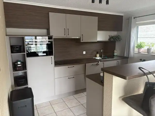 Lichtrijk duplexappartement nabij het centrum van Overpelt foto 2