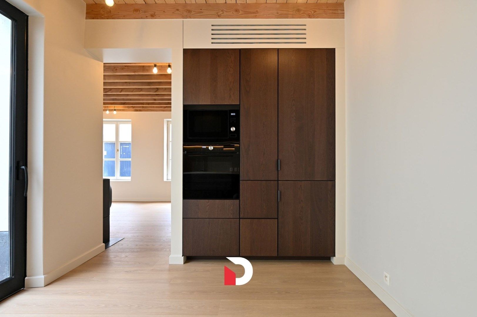 Luxueus gerenoveerde stadswoning in centrum Brugge foto 12